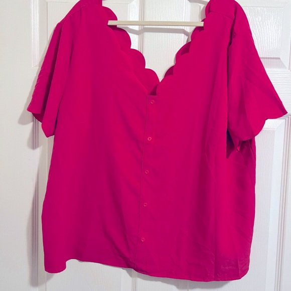 Dark pink button up lovely shirt! - Picture 6 of 6